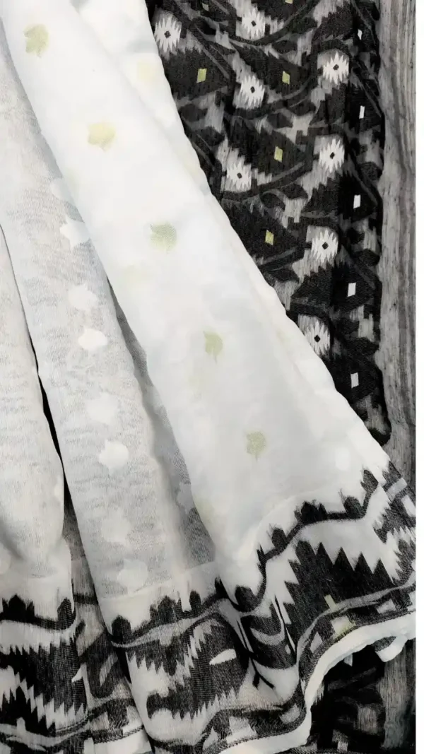 Off White Cotton Jamdani Saree