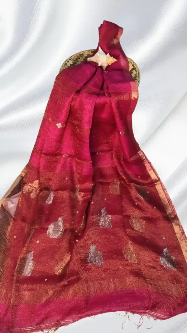 Magenta Matka Zari Saree