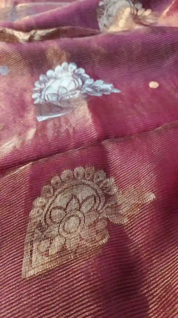 Magenta Matka Zari Saree