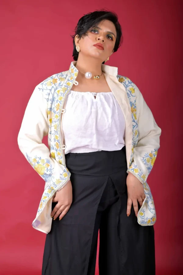 Ivory Elegance Short Silk Jacket with Floral Embroidery