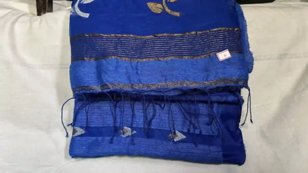 Navy Blue Matka Silk Floral Saree