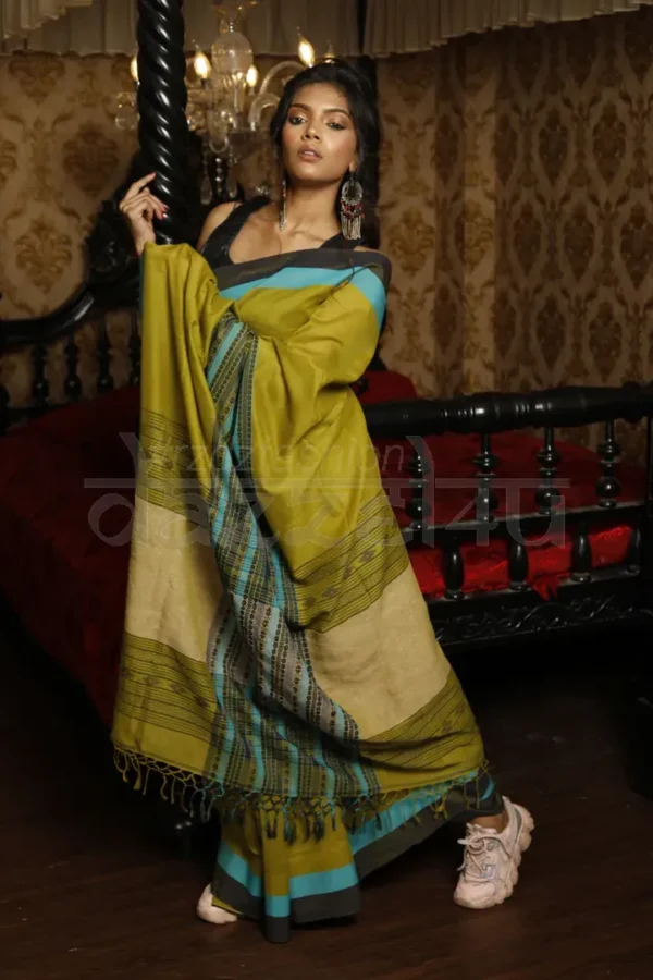 Olive Green on Black,Sky Border Handloom pure Khadi Cotton Jamdani saree