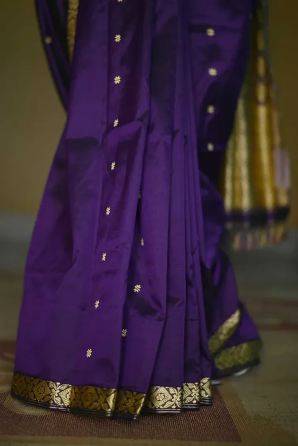 Ultraviolet Assam silk Gold Zari, Resham weaved Border & Anchal Saree