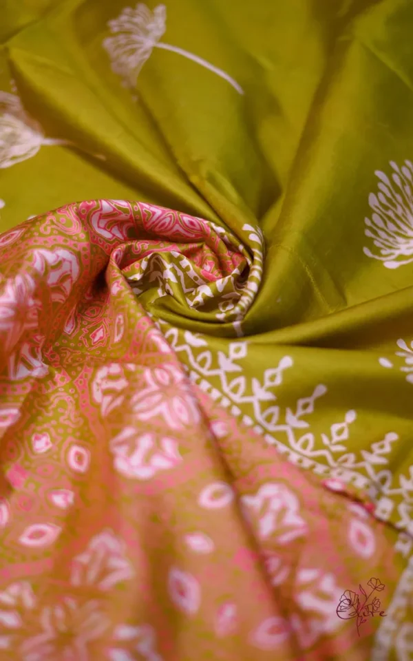 Pesta Green on Hand Block Printed Pink Border Bishnupuri Kattan Silk Saree