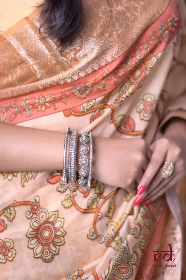 Peach Body Digital Print Zari Border on Chanderi Silk saree