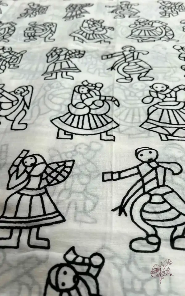 WHITE HAND BLOCK PRINTED BAGRU COTTON SAREE