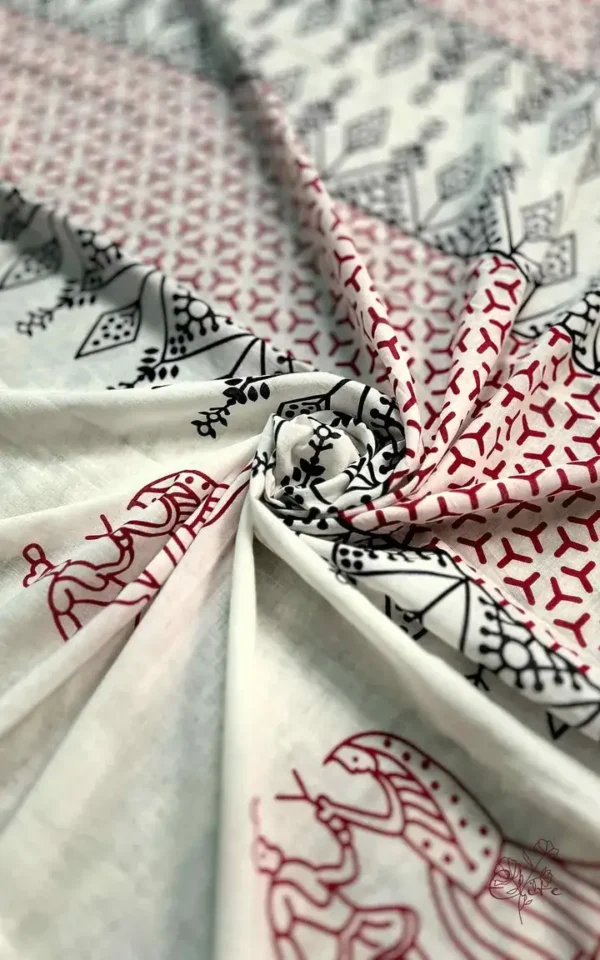 WHITE HAND BLOCK PRINTED BAGRU COTTON SAREE