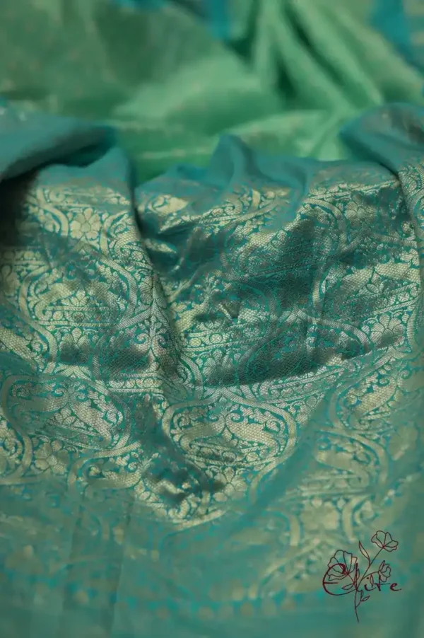 Khaddi Chiffon Handloom Benarasi bandej Green Saree