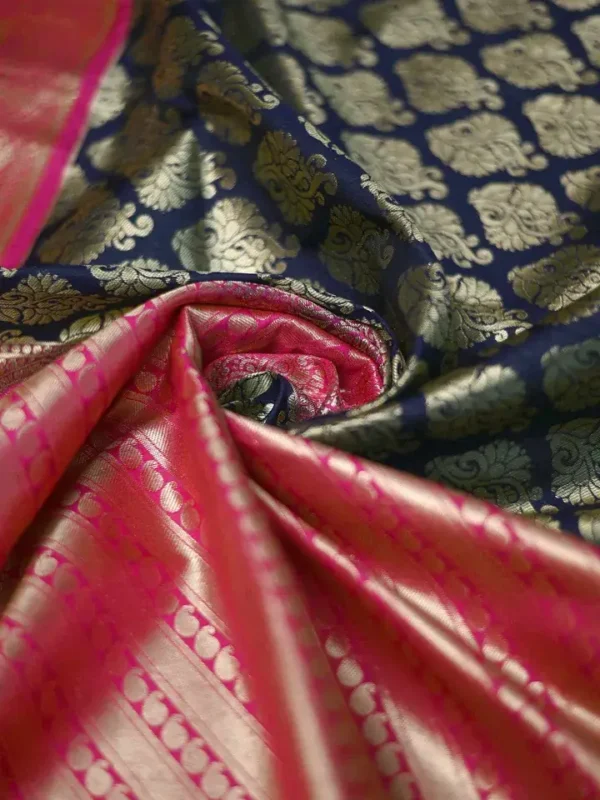 Black color with pink border kanjivaram work on Pure silk saree