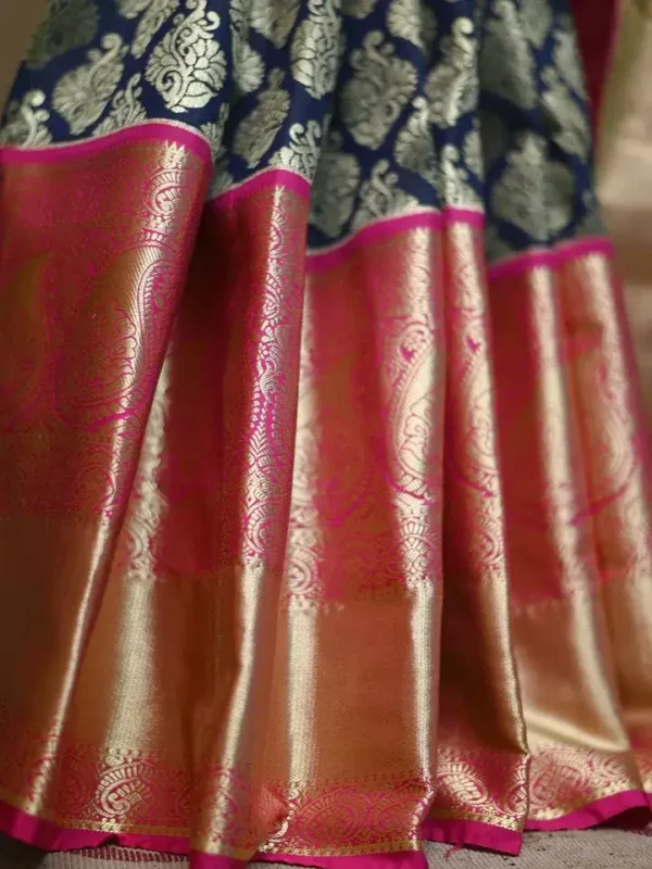 Black color with pink border kanjivaram work on Pure silk saree