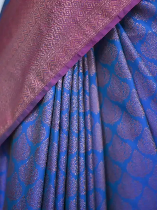 Sky blue color with pink border kanjivaram work on Pure silk saree