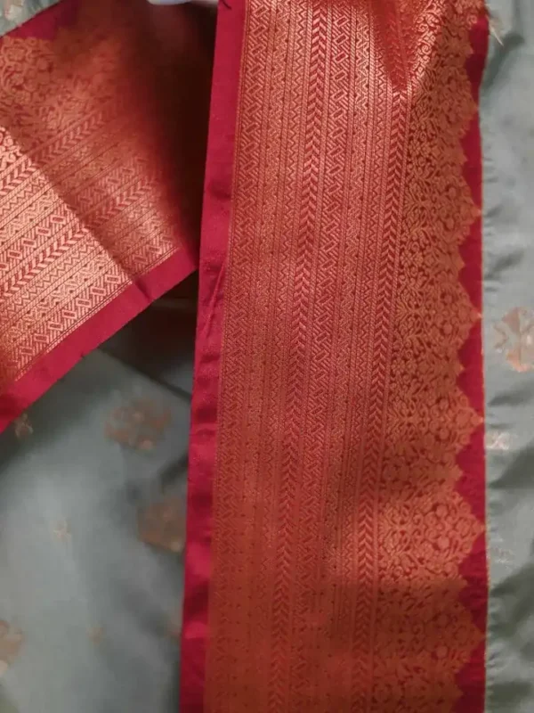 Pesta green color with maroon border kanjivaram work on Pure silk saree