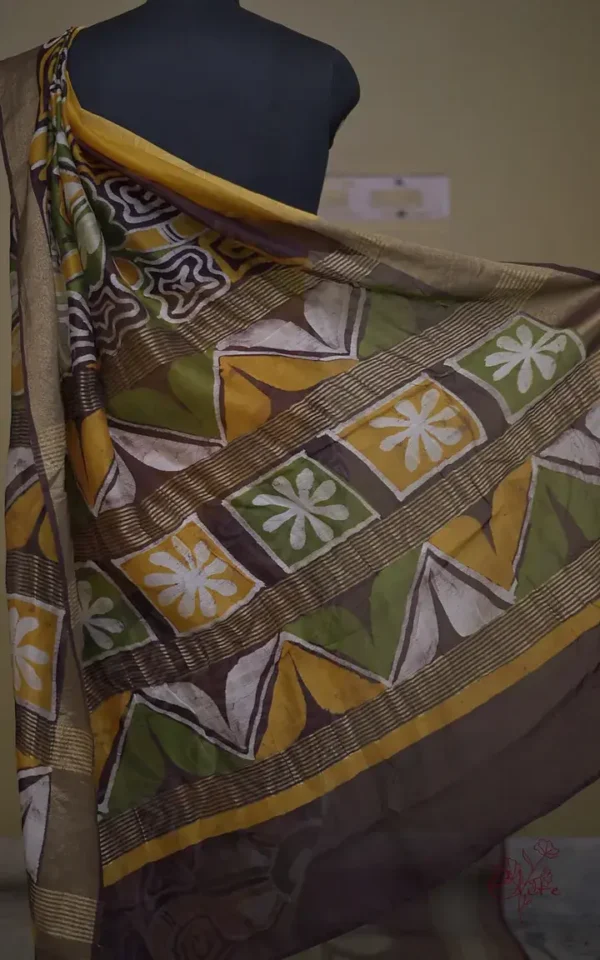 Yellow n Maroon on Hand Batik Print with Zari Border Semi Silk Saree