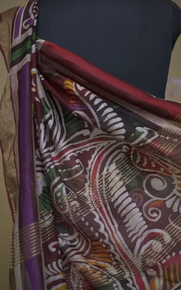 White n Maroon on Hand Batik Print with Zari Border Semi Silk Saree