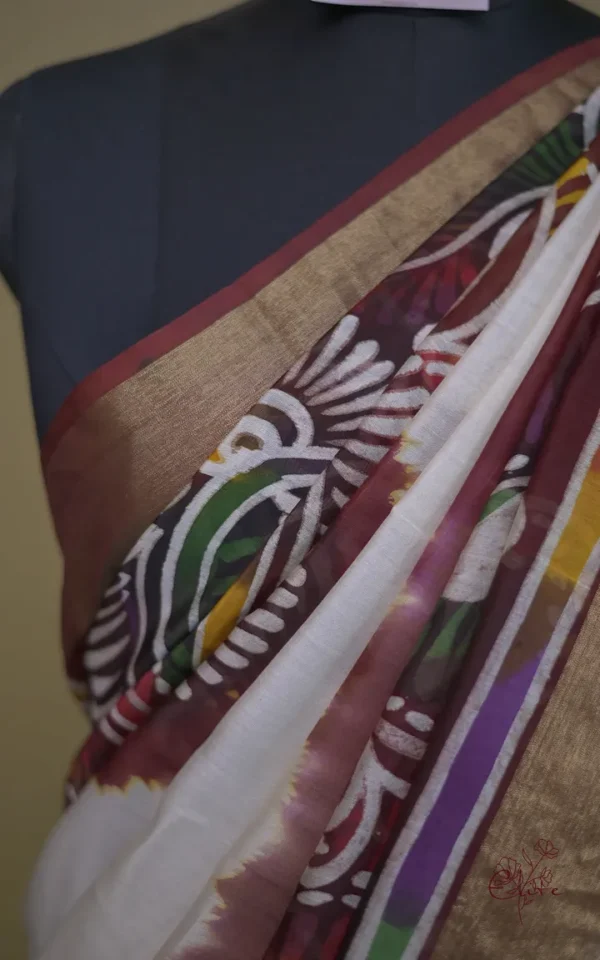 White n Maroon on Hand Batik Print with Zari Border Semi Silk Saree