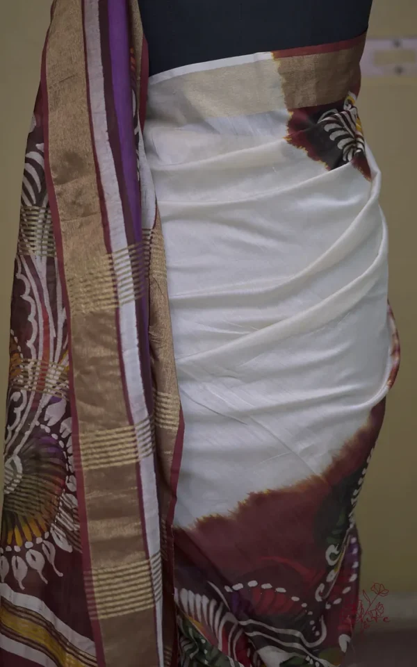 White n Maroon on Hand Batik Print with Zari Border Semi Silk Saree