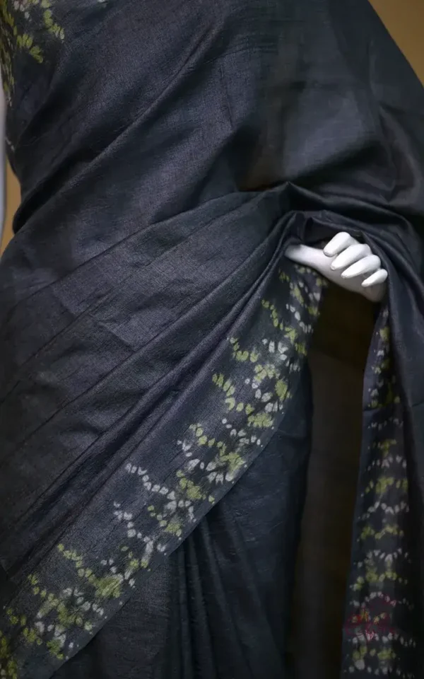 Dark Green Tie-Dye Shibori Print on Pure Gachi Tussar Silk Saree