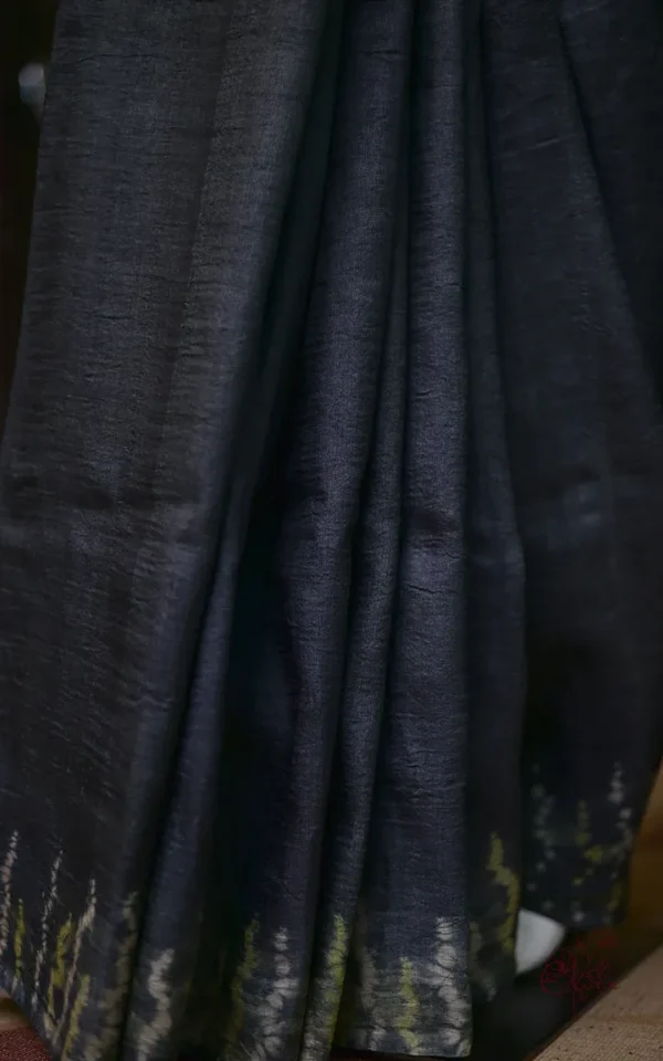 Dark Green Tie-Dye Shibori Print on Pure Gachi Tussar Silk Saree