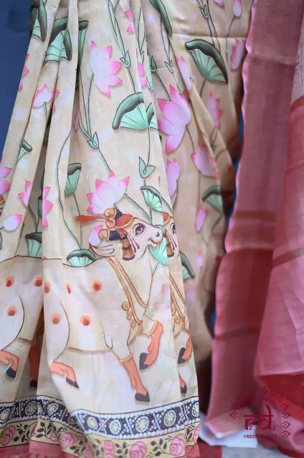 Off white body Digital Print Zari Border on Chanderi Silk Saree