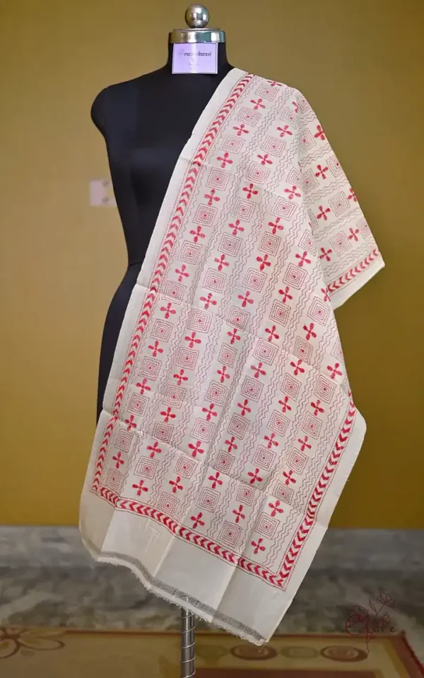 White on Red Bengal Kantha Embroidery Tussar Silk Handloom stole