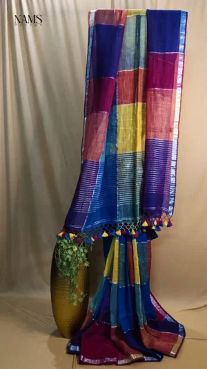 Exquisite Red Blue Linen Square Check Saree – Timeless Elegance