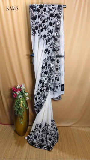 Exquisite White Georgette Floral Saree – Elegant & Stunning