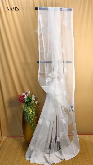 Exquisite White Reshom Jamdani Saree – Timeless Elegance