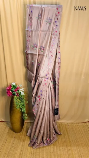 Exquisite Mauve Bangalore Silk Floral Saree – Elegant & Unique