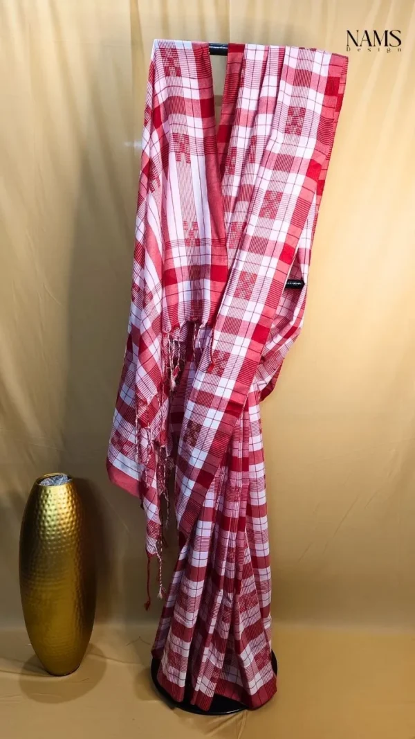 Exquisite Red White Check Cotton Saree - Timeless Elegance
