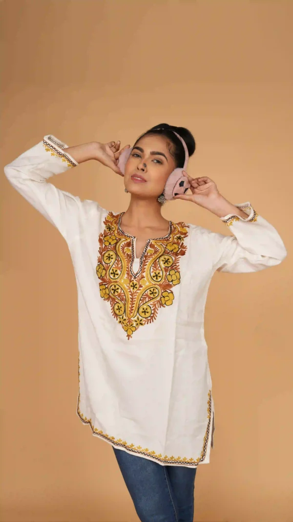 White Kashmiri Phiran Top,top - BKP03295_result