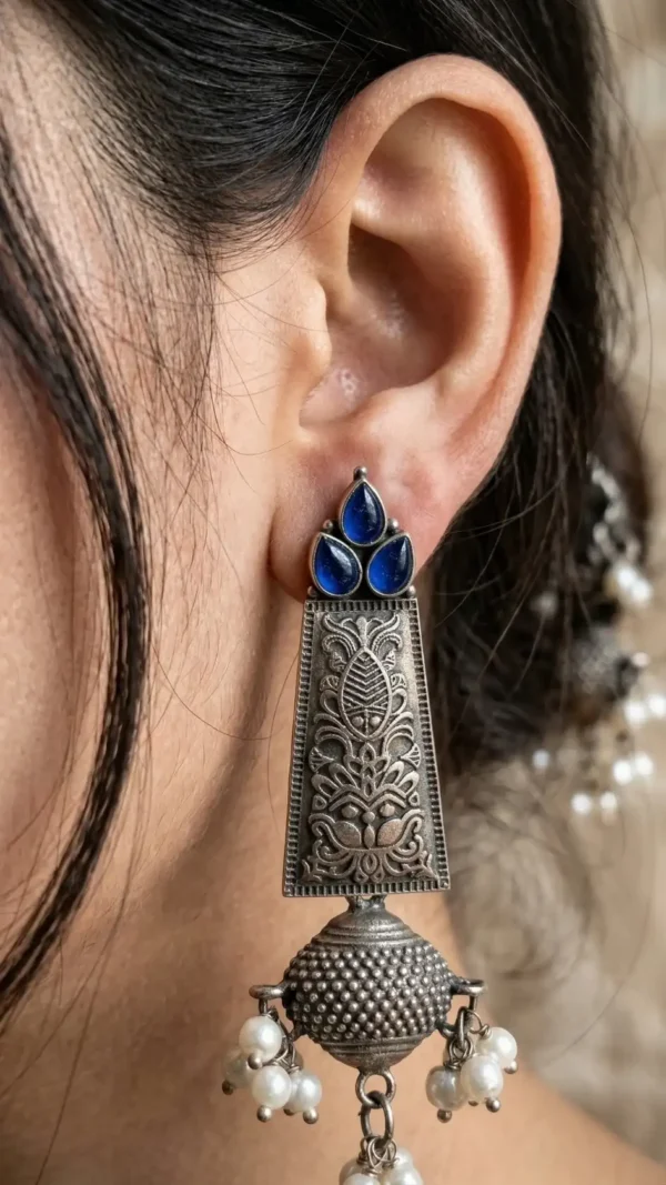 Saphhire Charm Long Oxidised Earrings