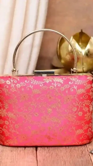 Madhuri Bold Satatement Clutch Bag