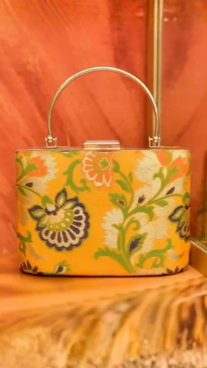 Javitree Bold Satatement Clutch Bag