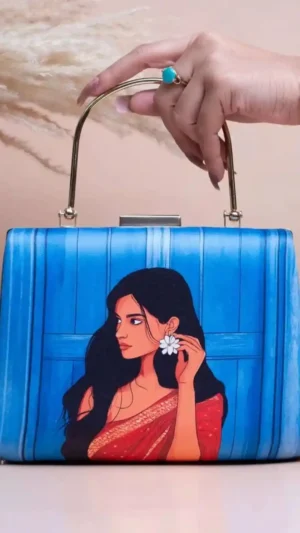 Sia Bold Statement Clutch