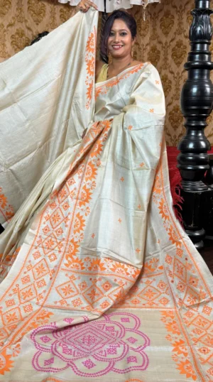 Vibrant Beige Pure Tussar Silk Fusion Kantha & Gujrati Embroidered Saree