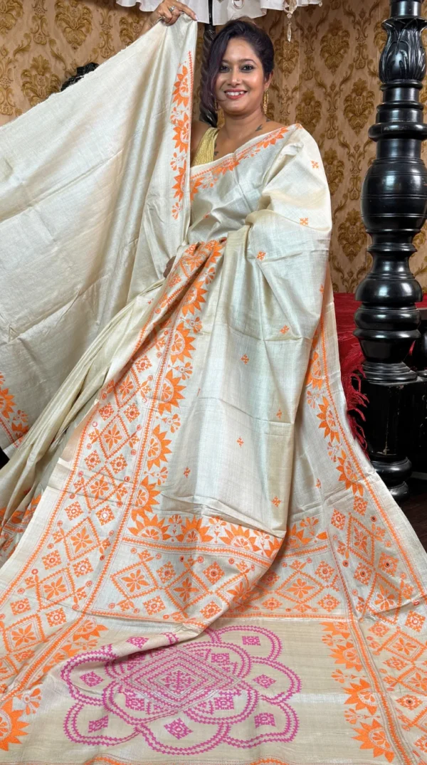 Vibrant Beige Pure Tussar Silk Fusion Kantha & Gujrati Embroidered Saree
