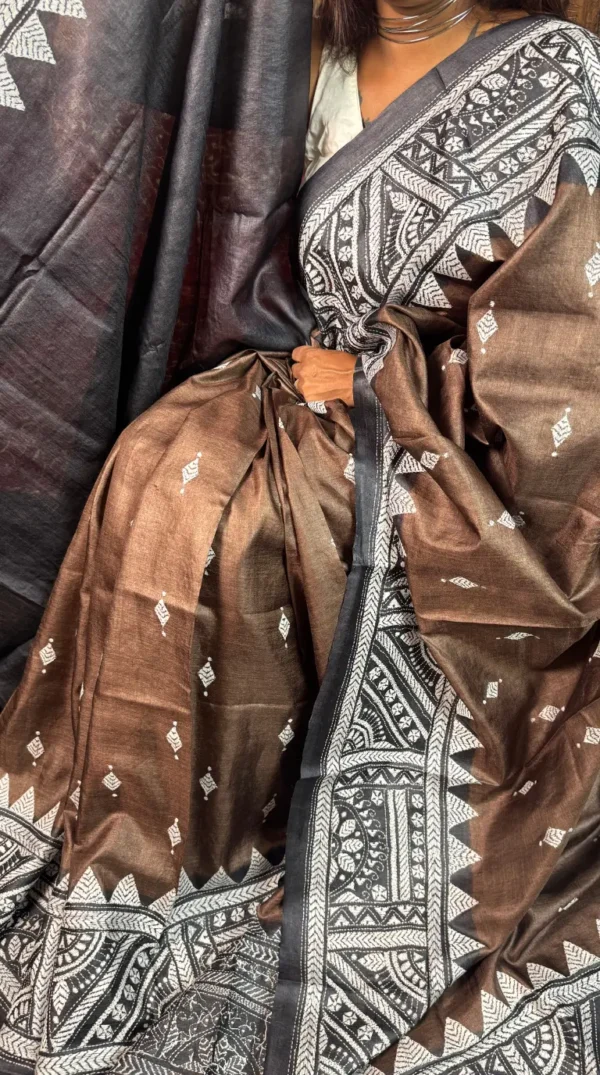 Chandrima Brown Pure Tussar Silk Kantha Embroidered Saree